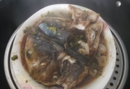 清蒸鱼头的做法,家常美味，营养满分，轻松掌握烹饪技巧”